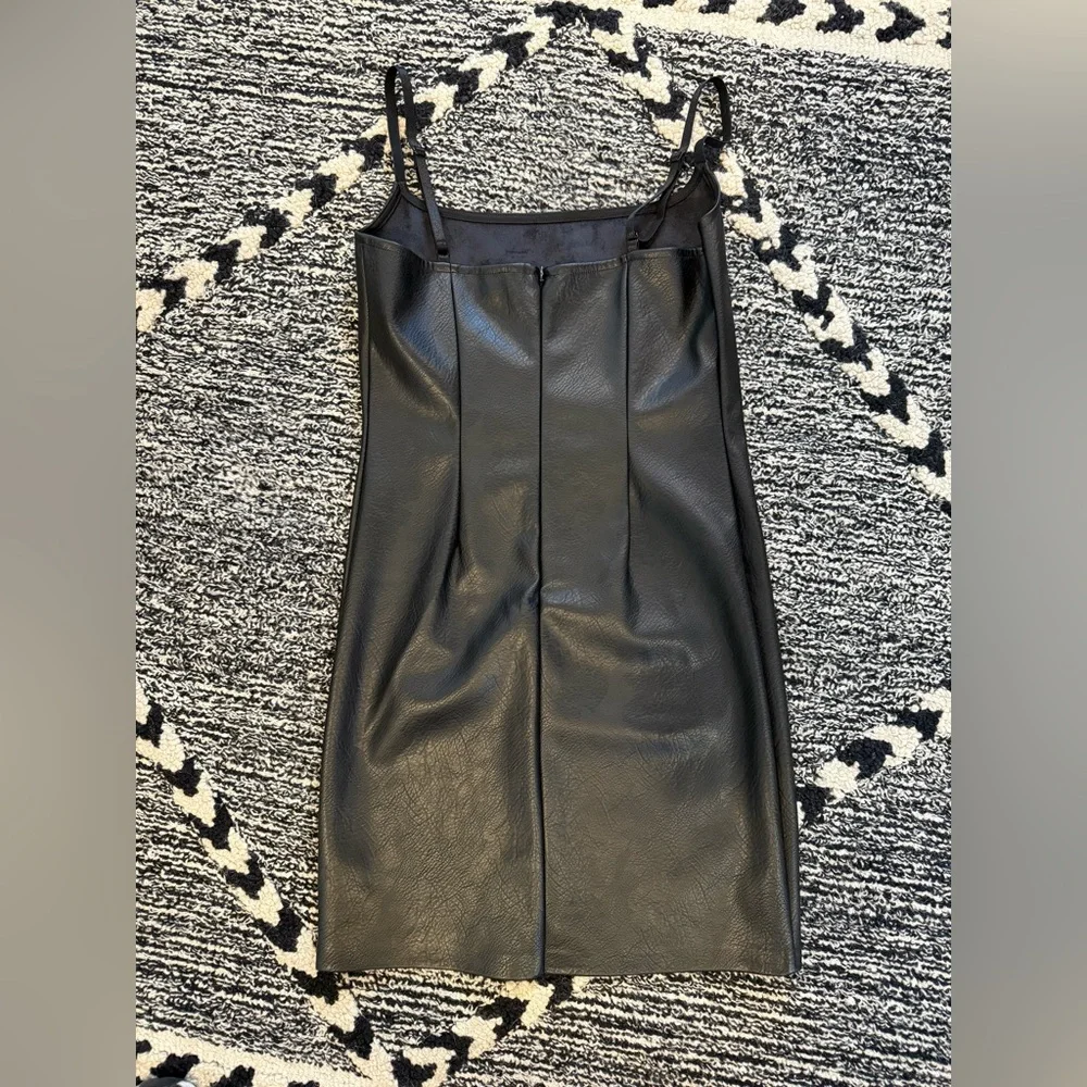Good American Black Faux Leather Mini Dress Size M - Picture 6 of 10